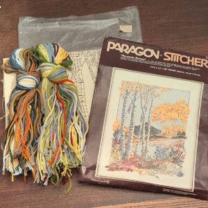 Vintage Paragon Stitchery Mountain Retreat Kit No 0506 Crewel Embroidery